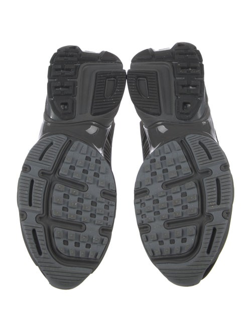 Nike Mesh Printed Athletic Sneakers