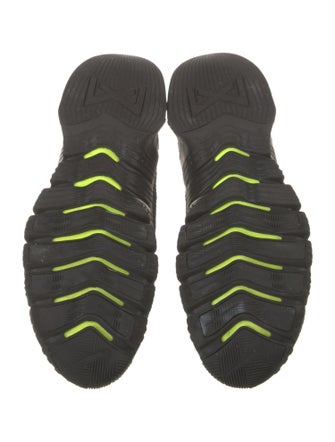 Nike Mesh Printed Athletic Sneakers