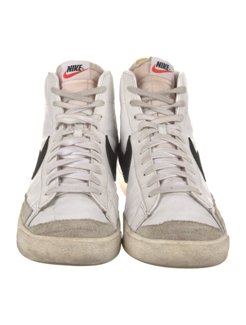 Nike Leather Sneakers