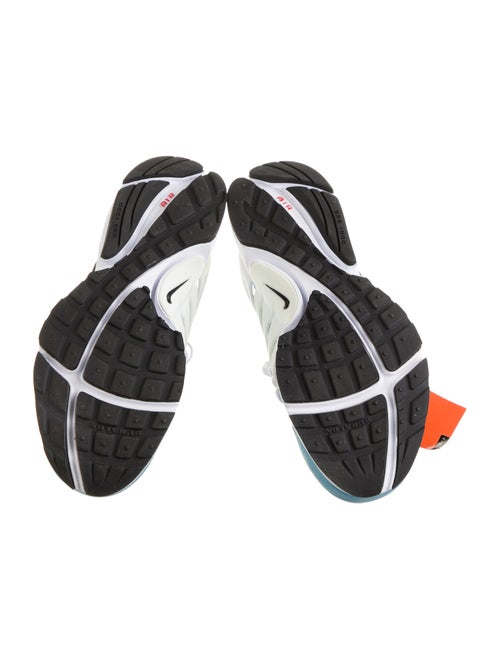 Nike Printed Athletic Sneakers