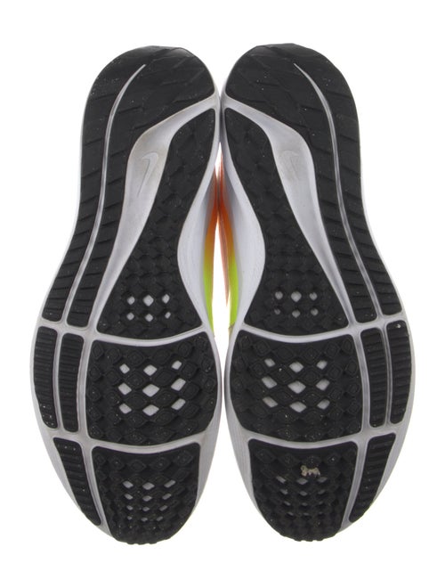 Nike Mesh Printed Athletic Sneakers