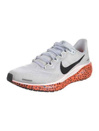 Nike Printed Athletic Sneakers