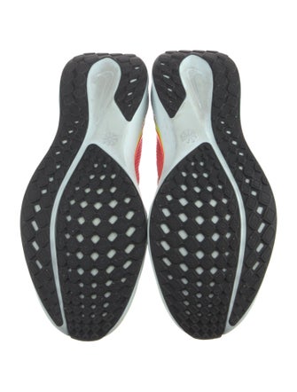 Nike Mesh Printed Athletic Sneakers