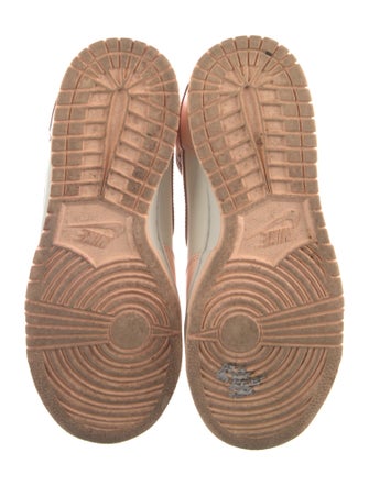 Nike Leather Colorblock Pattern Athletic Sneakers