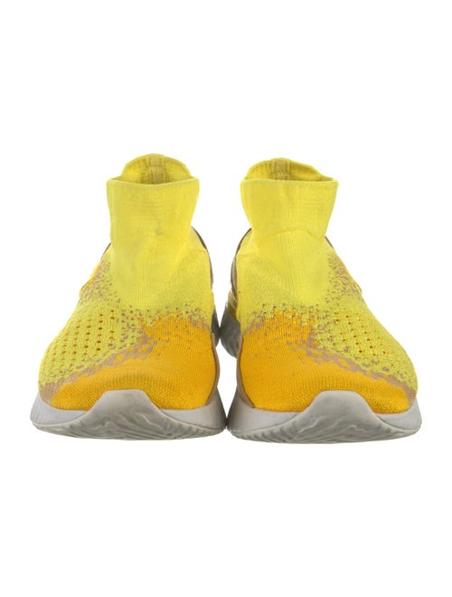 Nike Neoprene Graphic Print Sneakers