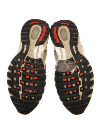 Nike Mesh Colorblock Pattern Athletic Sneakers