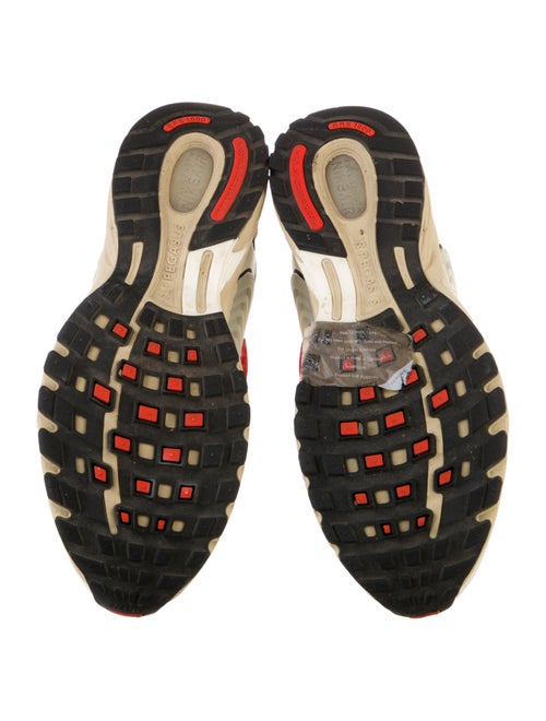 Nike Mesh Colorblock Pattern Athletic Sneakers