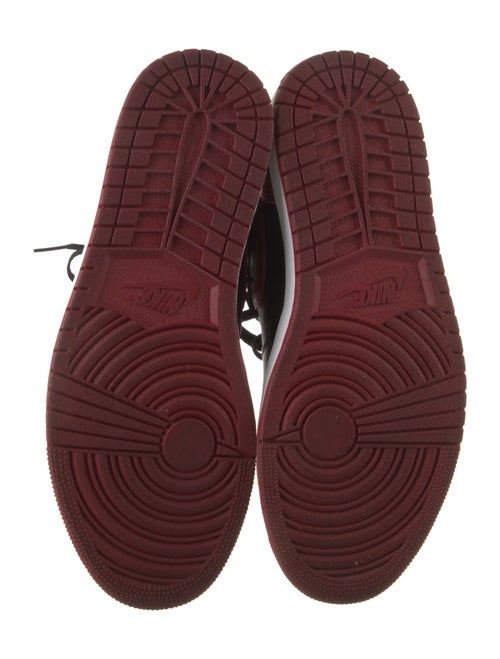 Jordan 1 Retro High Bred Banned (2016) Sneakers