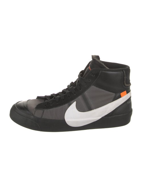 Nike Leather Colorblock Pattern Sneakers
