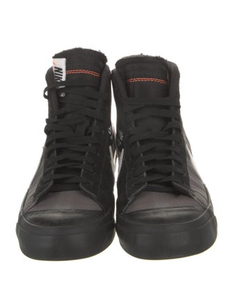 Nike Leather Colorblock Pattern Sneakers