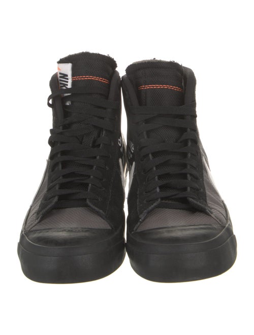 Nike Leather Colorblock Pattern Sneakers