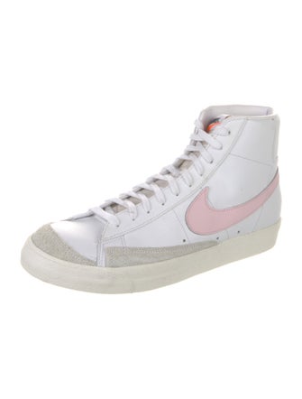Nike Leather Colorblock Pattern Sneakers