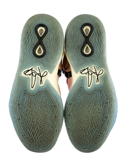 Nike Mesh Colorblock Pattern Athletic Sneakers