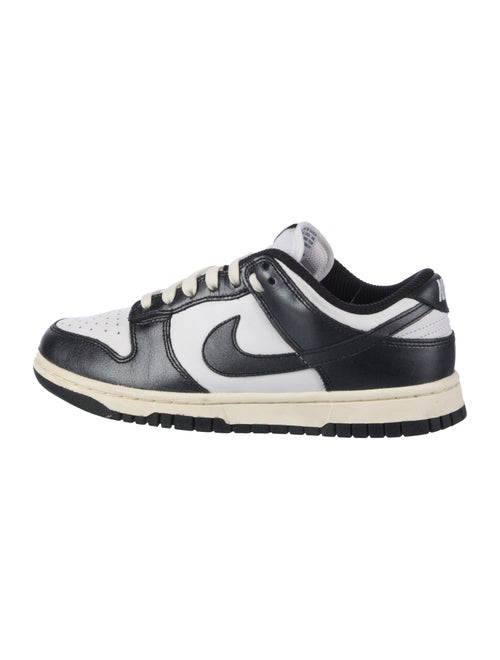 Nike Leather Colorblock Pattern Athletic Sneakers