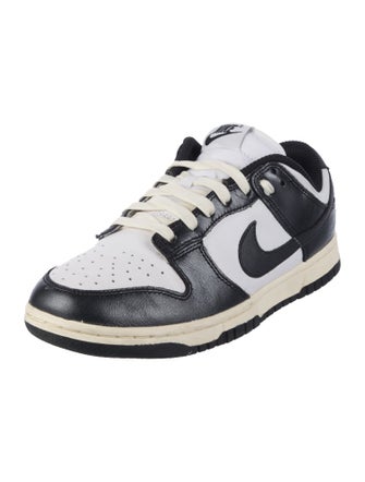 Nike Leather Colorblock Pattern Athletic Sneakers