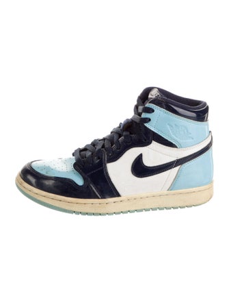 Nike Leather Colorblock Pattern Sneakers