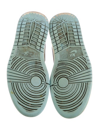 Nike Leather Colorblock Pattern Sneakers