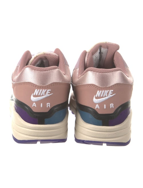 Nike Leather Colorblock Pattern Sneakers