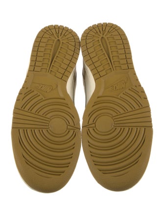 Nike Dunk Low 'Bronzine' Sneakers