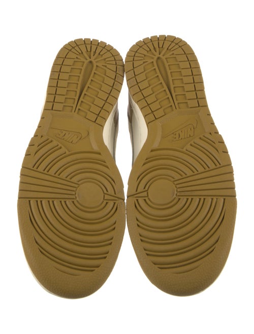 Nike Dunk Low 'Bronzine' Sneakers