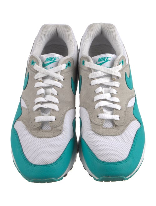 Nike Mesh Colorblock Pattern Sneakers