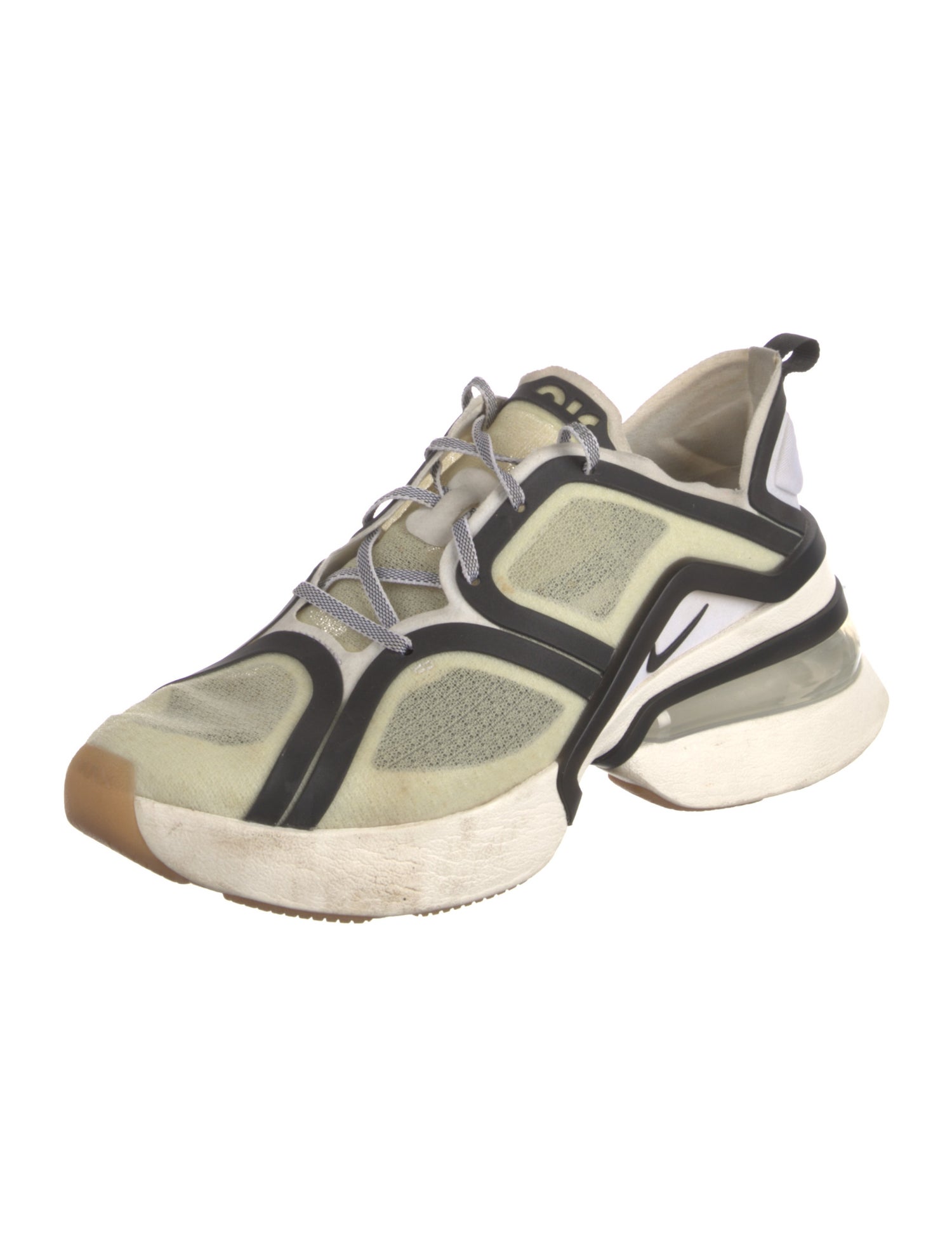 Nike Mesh Printed Athletic Sneakers