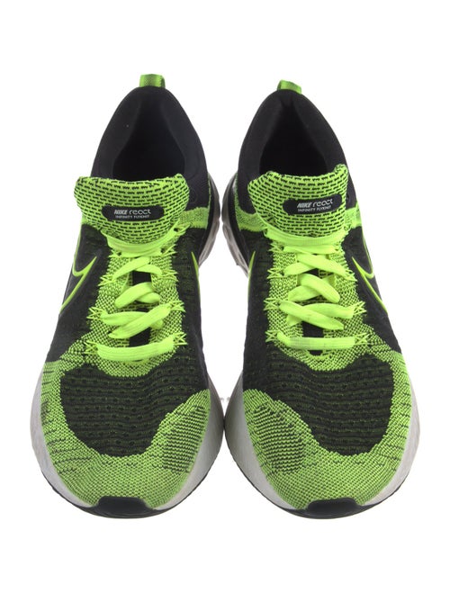 Nike Mesh Printed Athletic Sneakers