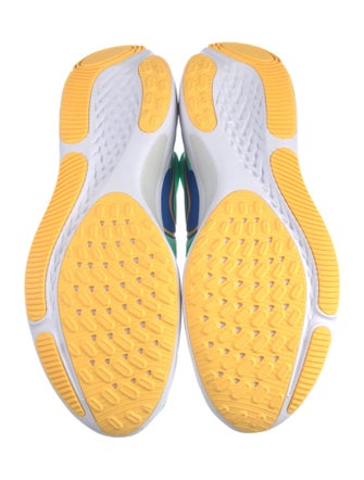 Nike Mesh Printed Sneakers