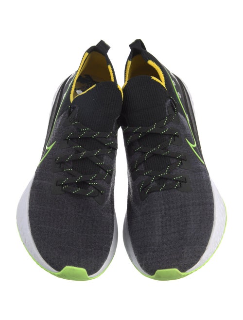 Nike Mesh Printed Sneakers