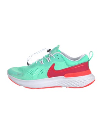 Nike Mesh Colorblock Pattern Athletic Sneakers