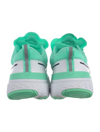 Nike Mesh Printed Athletic Sneakers