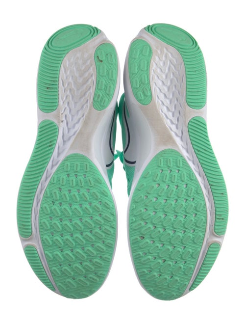 Nike Mesh Printed Athletic Sneakers