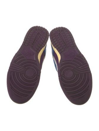 Nike Leather Colorblock Pattern Athletic Sneakers