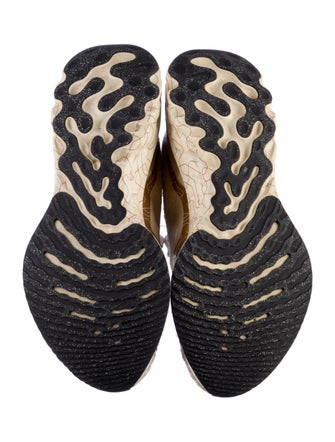 Nike Printed Athletic Sneakers