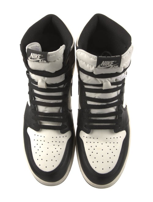 Nike Leather Sneakers