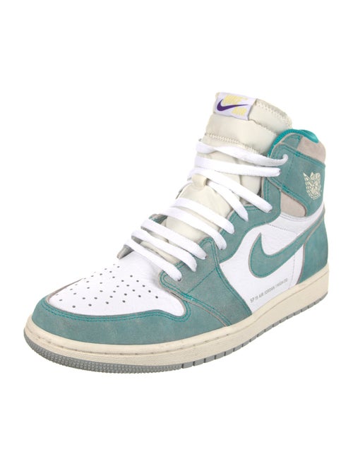 Nike Leather Sneakers