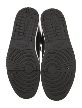 Nike Leather Sneakers