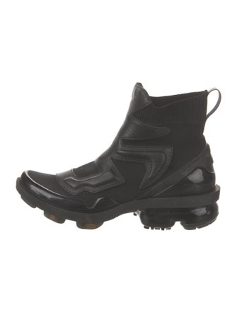 Nike Leather Trim Embellishment Boots