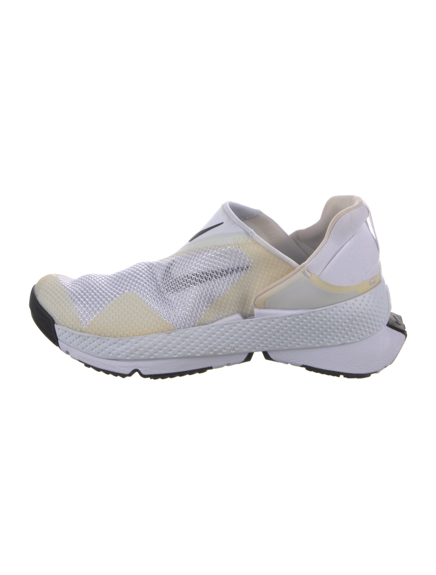 Nike Mesh Mesh Accents Athletic Sneakers
