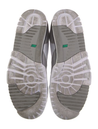 Nike Leather Colorblock Pattern Sneakers