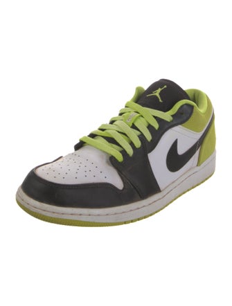 Nike Leather Colorblock Pattern Athletic Sneakers