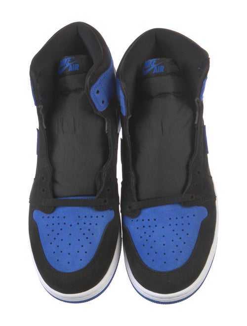 Nike Suede Colorblock Pattern Athletic Sneakers