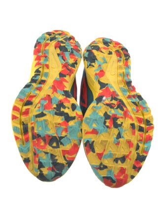 Nike Colorblock Pattern Athletic Sneakers