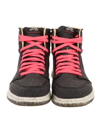 Nike Canvas Graphic Print Sneakers