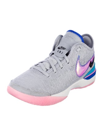 Nike Lace Pattern Athletic Sneakers