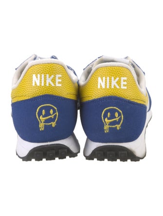 Nike Suede Colorblock Pattern Sneakers