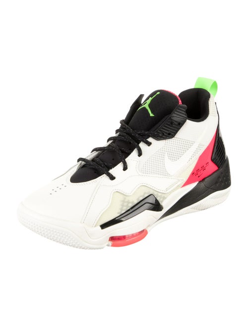 Nike Mesh Printed Sneakers