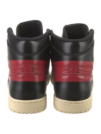 Nike Leather Colorblock Pattern Sneakers