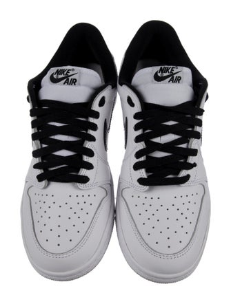 Nike Leather Sneakers
