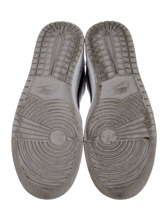 Nike Leather Sneakers